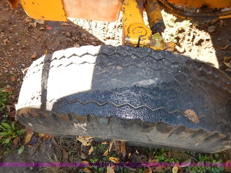 image for item I5381 1968 Massey Ferguson 2135 backhoe