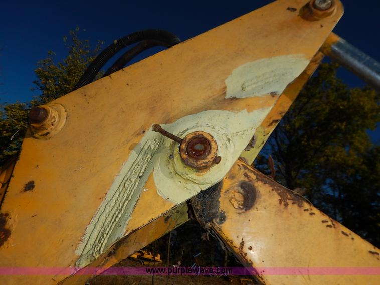 image for item I5381 1968 Massey Ferguson 2135 backhoe