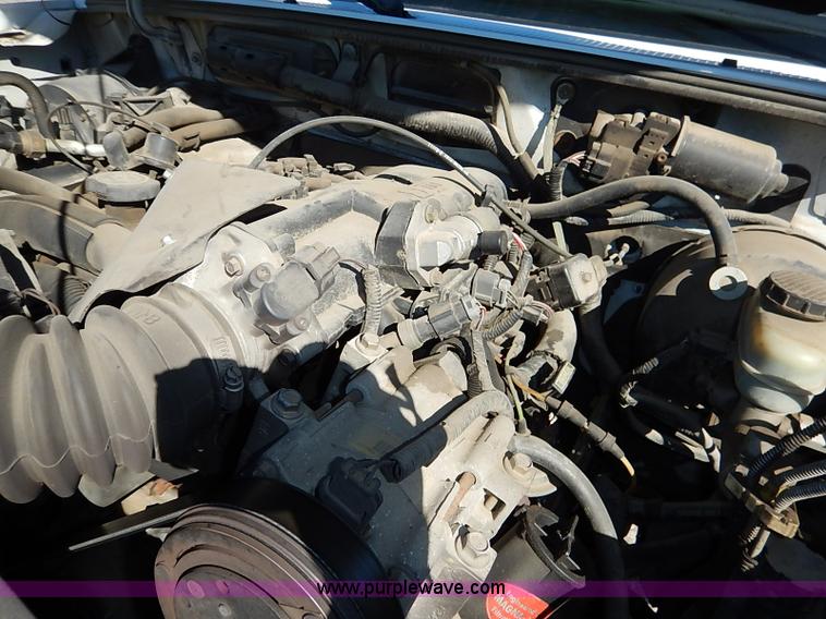 image for item I5389 1998 Ford Ranger XLT SuperCab pickup truck