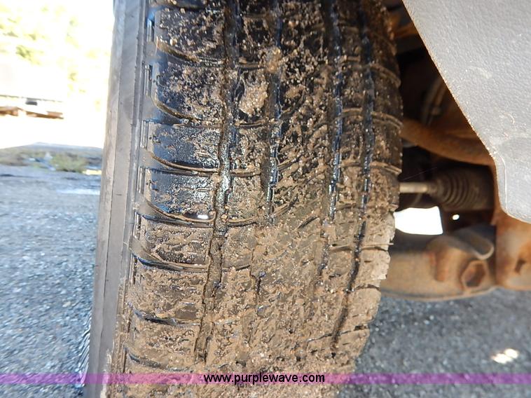 image for item I5389 1998 Ford Ranger XLT SuperCab pickup truck