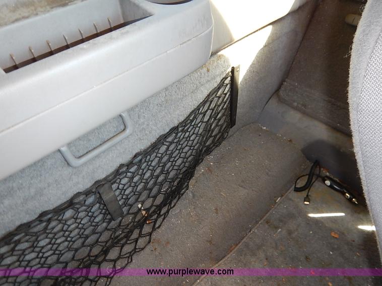 image for item I5389 1998 Ford Ranger XLT SuperCab pickup truck