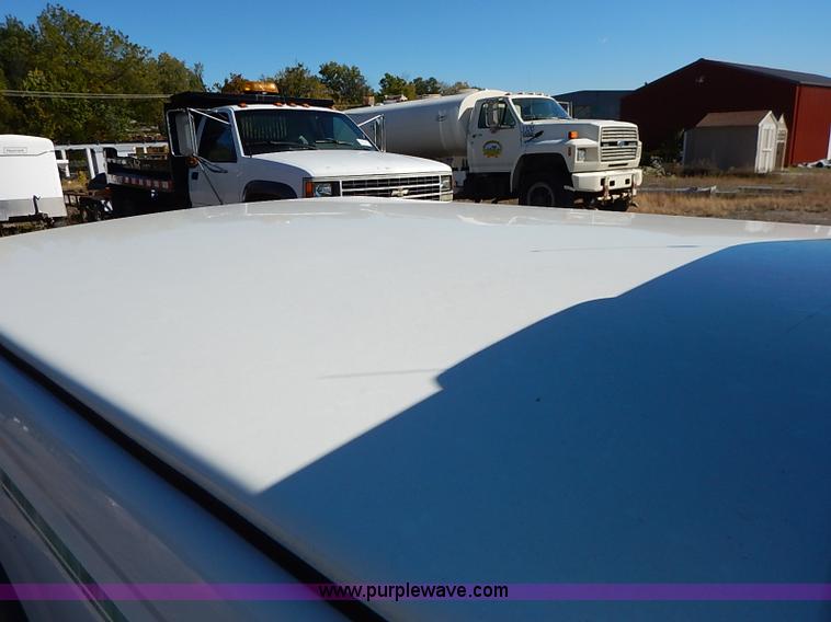 image for item I5389 1998 Ford Ranger XLT SuperCab pickup truck