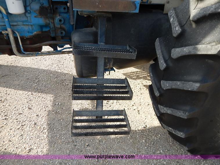 image for item I5401 Ford 8240 Powerstar SL tractor