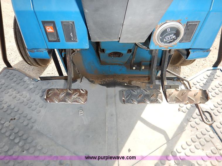 image for item I5401 Ford 8240 Powerstar SL tractor