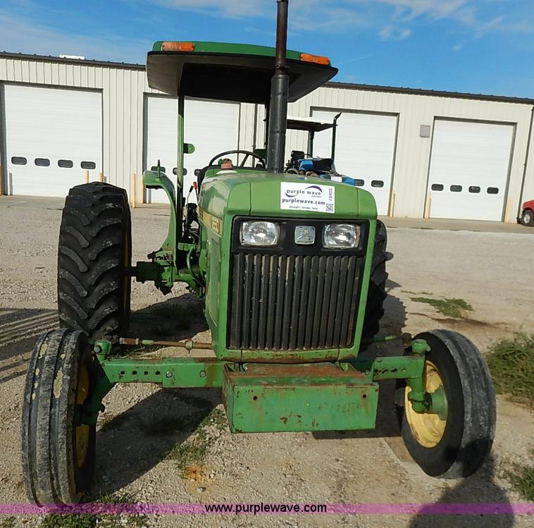image for item I5402 John Deere 1650 tractor