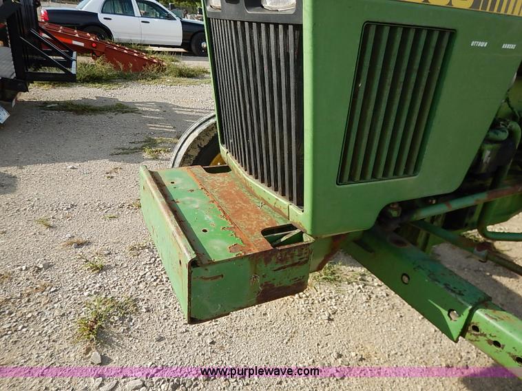 image for item I5402 John Deere 1650 tractor