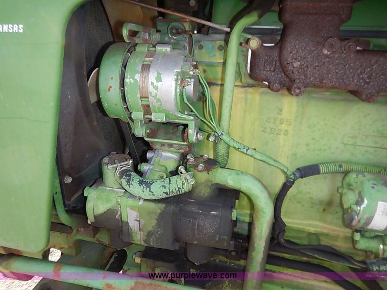 image for item I5402 John Deere 1650 tractor