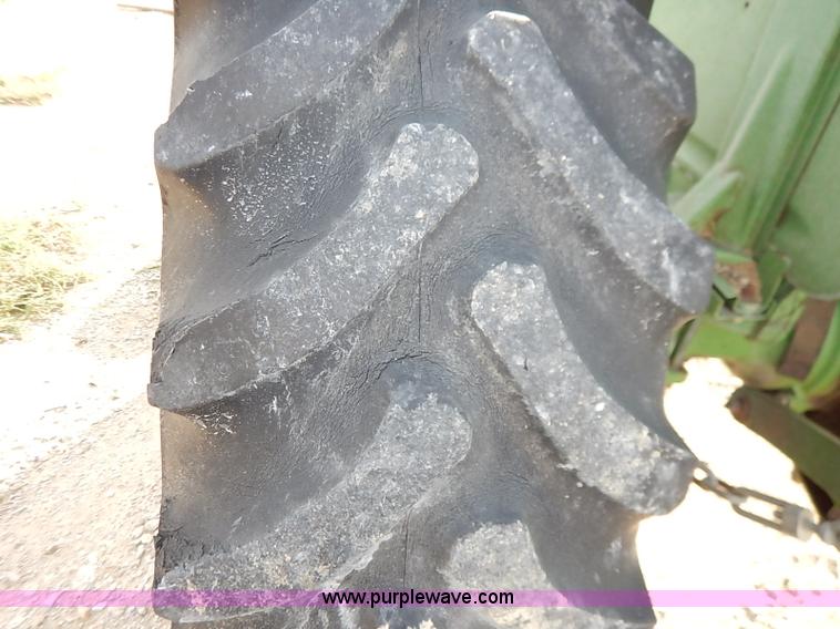 image for item I5402 John Deere 1650 tractor