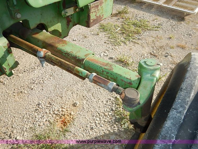 image for item I5402 John Deere 1650 tractor