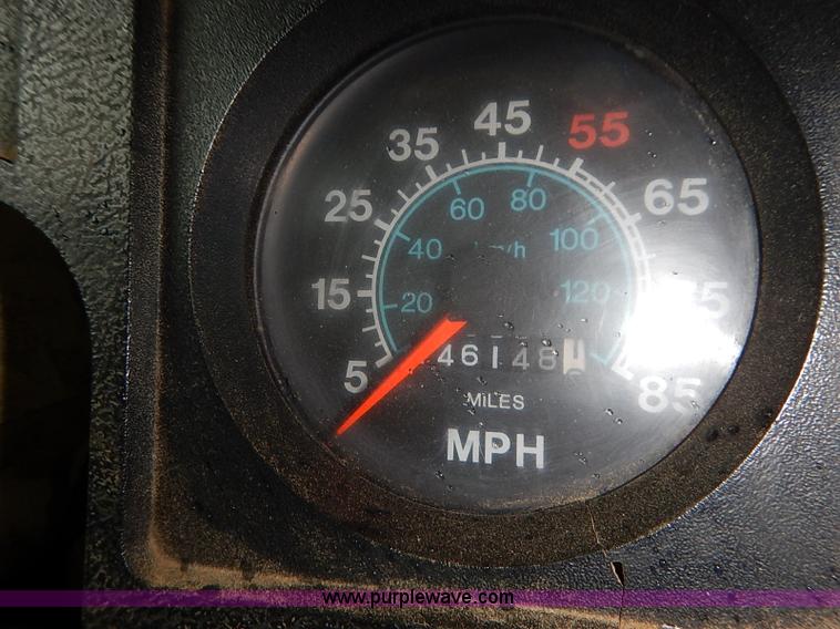 image for item I5405 1989 International S1900 dump truck