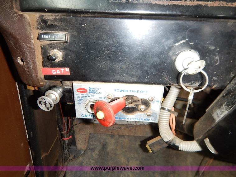 image for item I5405 1989 International S1900 dump truck