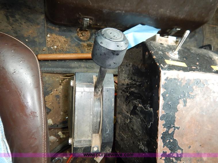 image for item I5405 1989 International S1900 dump truck