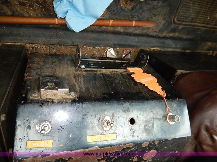 image for item I5405 1989 International S1900 dump truck