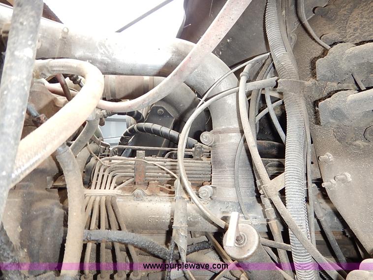 image for item I5405 1989 International S1900 dump truck