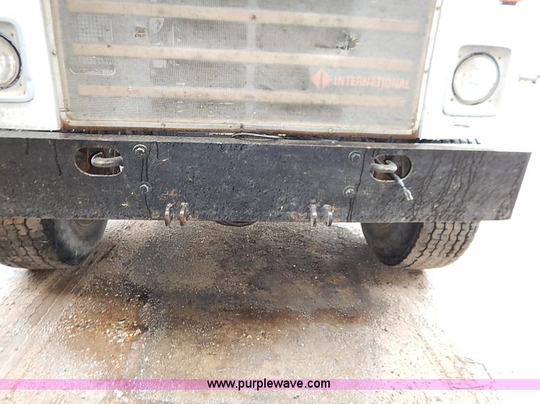 image for item I5405 1989 International S1900 dump truck