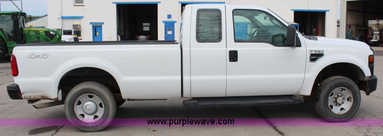 image for item I5783 2008 Ford F250 Super Duty XL SuperCab pickup truck