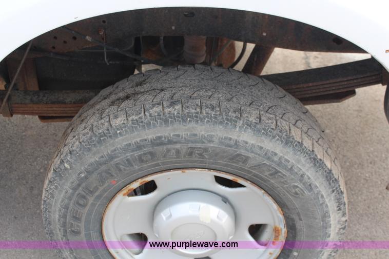 image for item I5783 2008 Ford F250 Super Duty XL SuperCab pickup truck