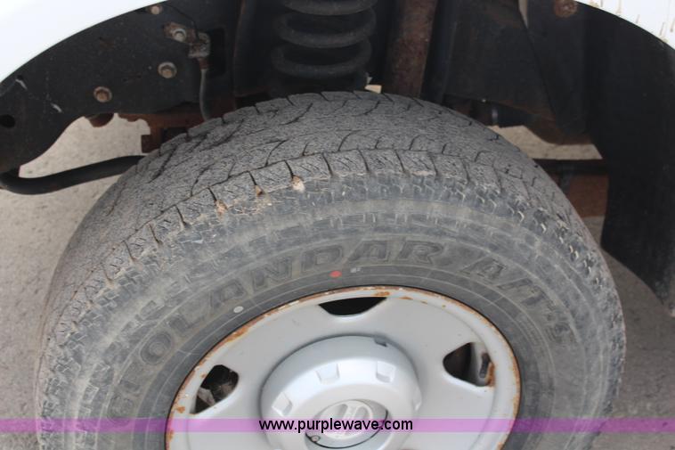 image for item I5783 2008 Ford F250 Super Duty XL SuperCab pickup truck