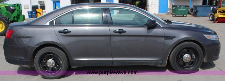 image for item I5862 2013 Ford Taurus Police
