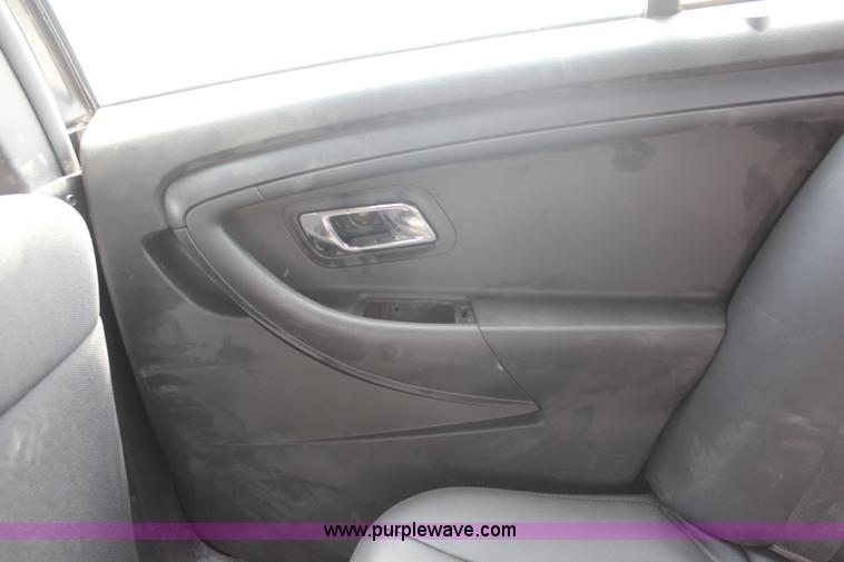 image for item I5862 2013 Ford Taurus Police