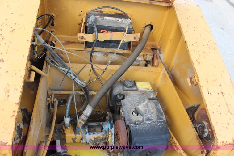 image for item I5864 1986 Trail King 50 ton detachable lowboy trailer