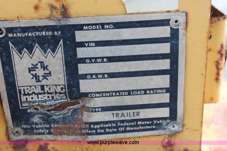 image for item I5864 1986 Trail King 50 ton detachable lowboy trailer