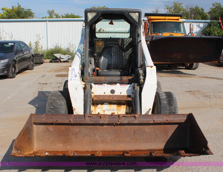 image for item I5866 2007 Bobcat S300 skid steer