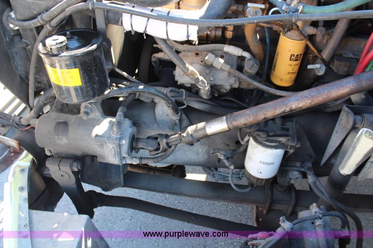 image for item I5883 1998 Freightliner FL60 ambulance