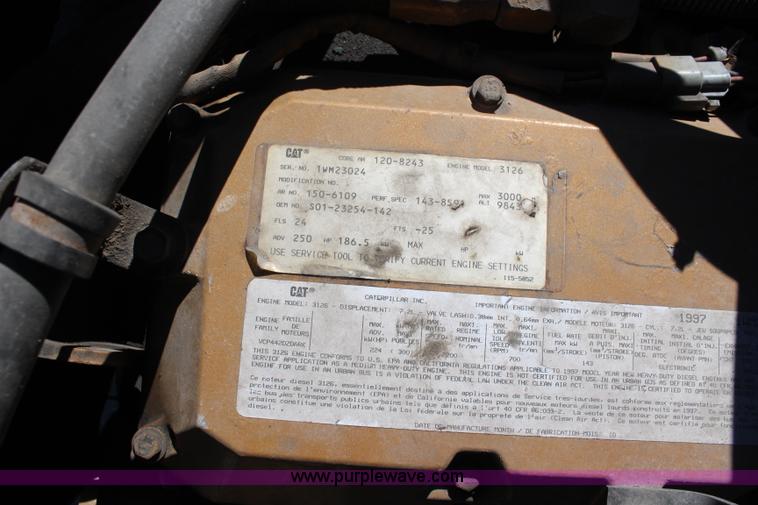 image for item I5883 1998 Freightliner FL60 ambulance