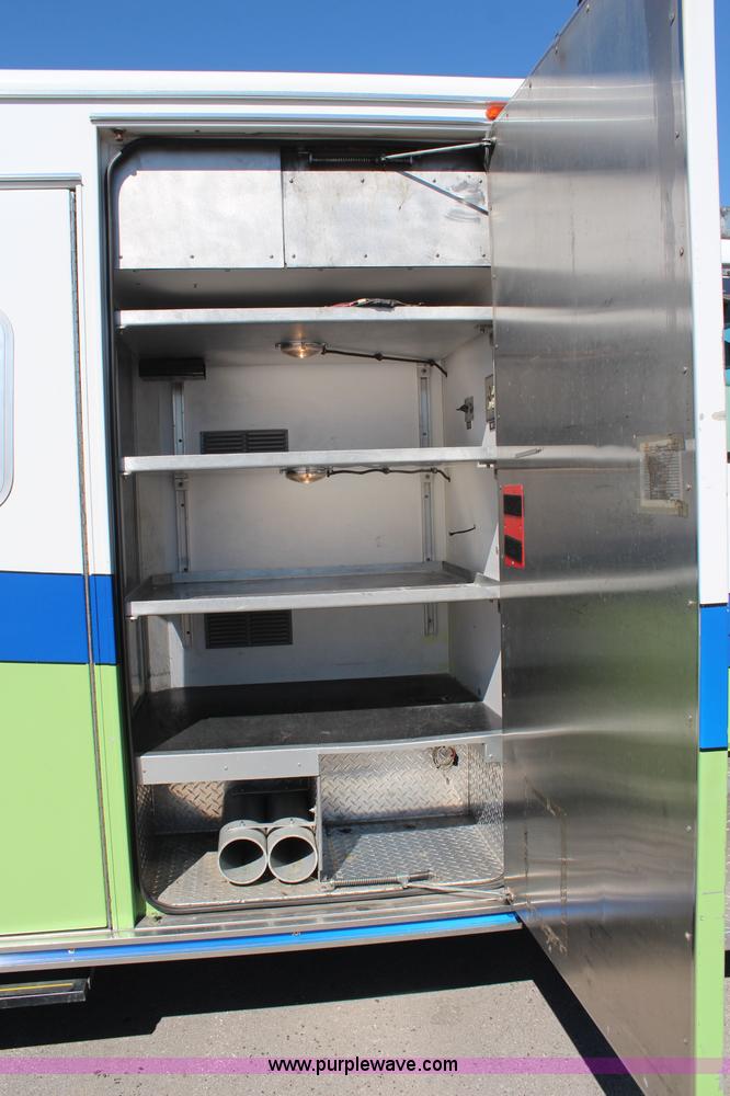 image for item I5883 1998 Freightliner FL60 ambulance