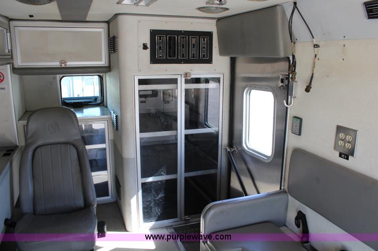 image for item I5883 1998 Freightliner FL60 ambulance