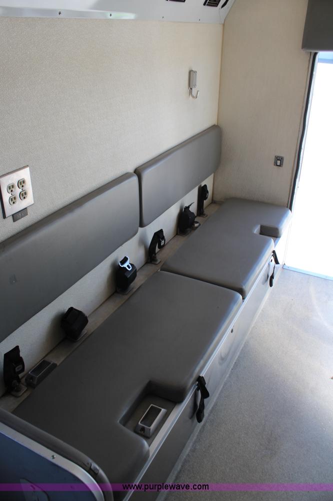 image for item I5883 1998 Freightliner FL60 ambulance