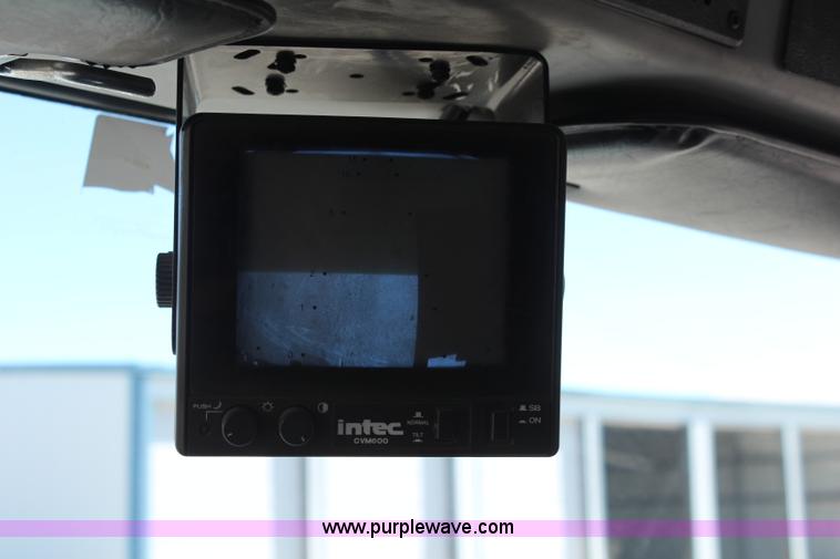 image for item I5884 2000 Freightliner FL60 ambulance