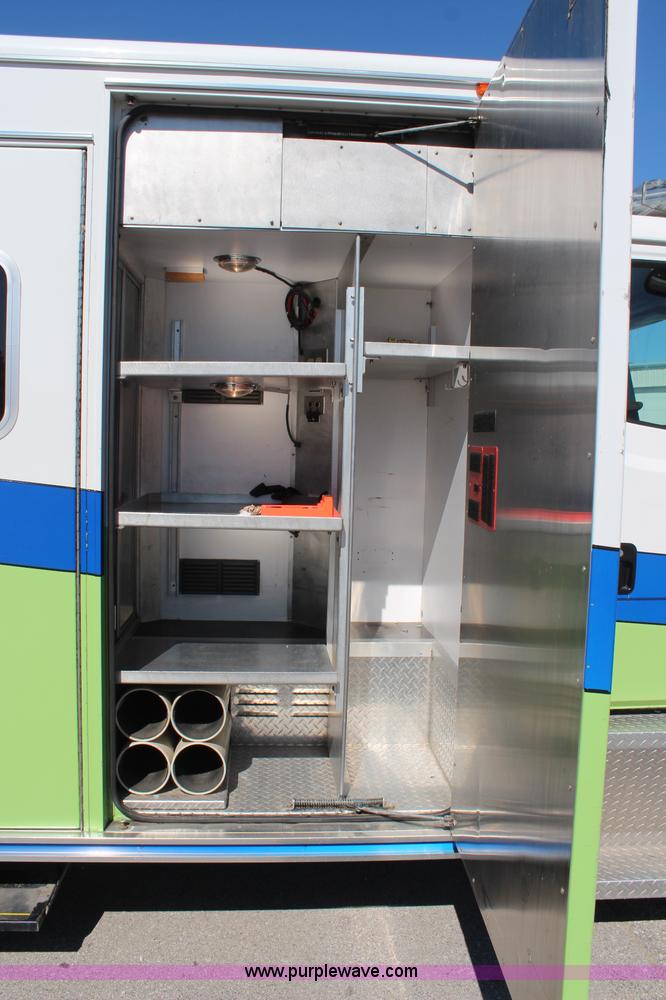 image for item I5884 2000 Freightliner FL60 ambulance