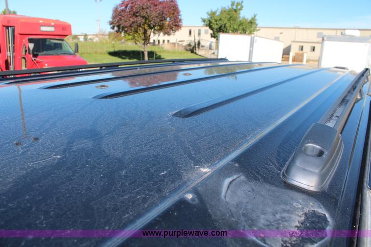 image for item I5885 2009 Chevrolet Suburban 2500 LT SUV