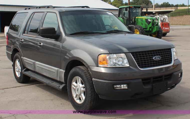 image for item I5954 2005 Ford Expedition XLT SUV