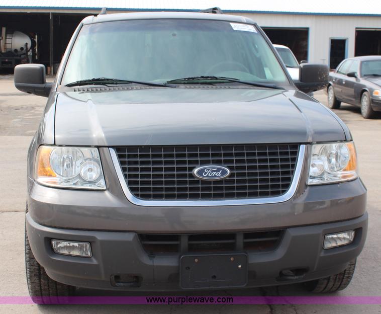 image for item I5954 2005 Ford Expedition XLT SUV