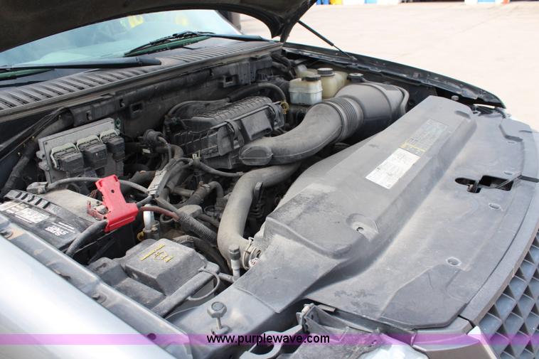 image for item I5954 2005 Ford Expedition XLT SUV