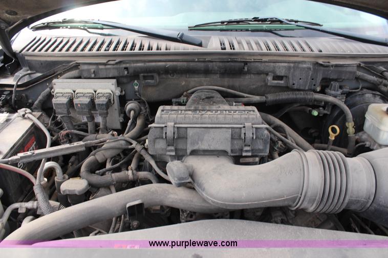 image for item I5954 2005 Ford Expedition XLT SUV