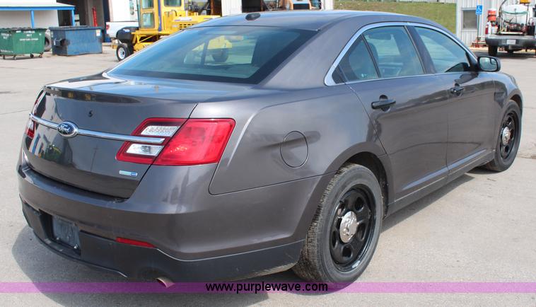 image for item I5975 2013 Ford Taurus Police