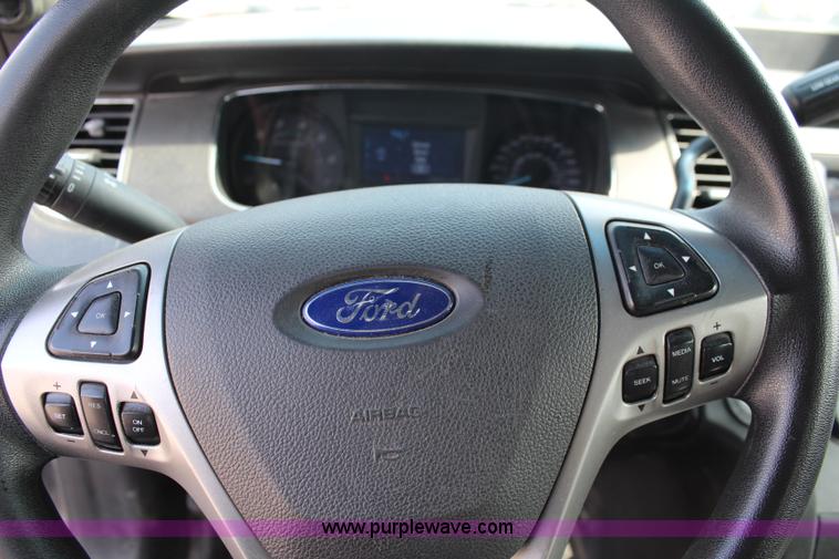 image for item I5975 2013 Ford Taurus Police