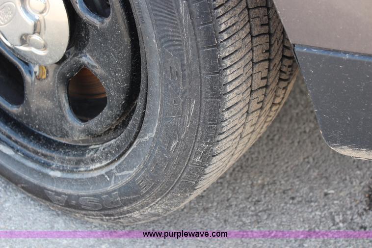 image for item I5975 2013 Ford Taurus Police