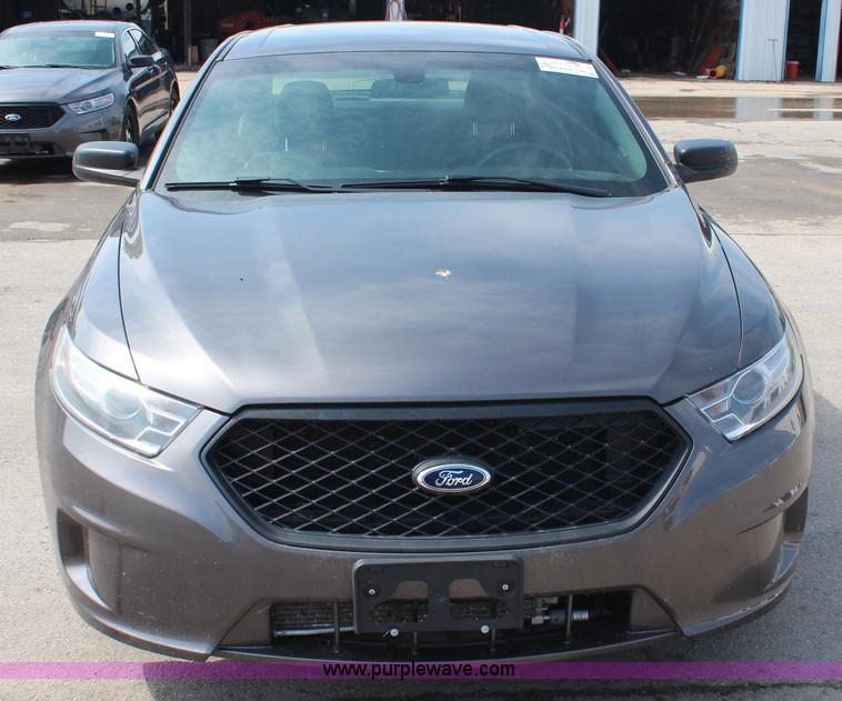 image for item I5976 2013 Ford Taurus Police
