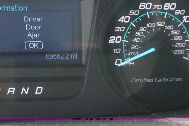 image for item I5976 2013 Ford Taurus Police