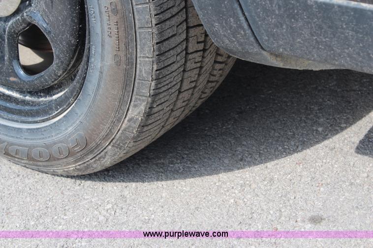 image for item I5976 2013 Ford Taurus Police