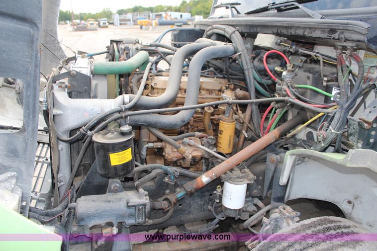 image for item I5986 1998 Freightliner FL60 ambulance