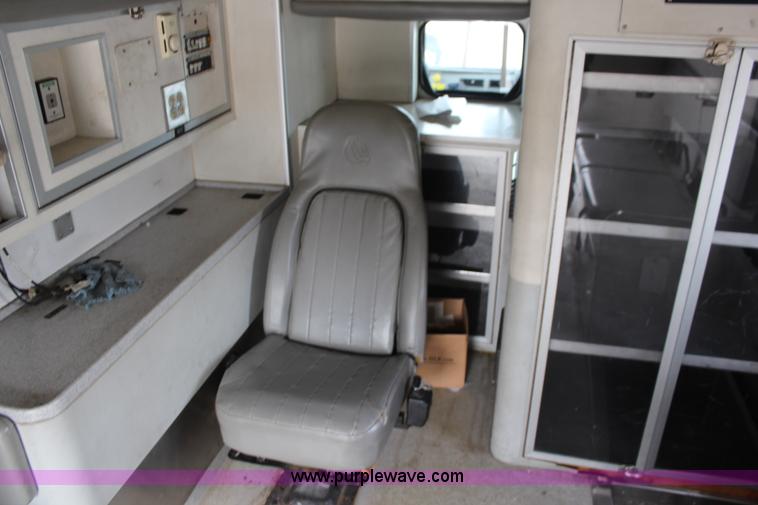 image for item I5986 1998 Freightliner FL60 ambulance