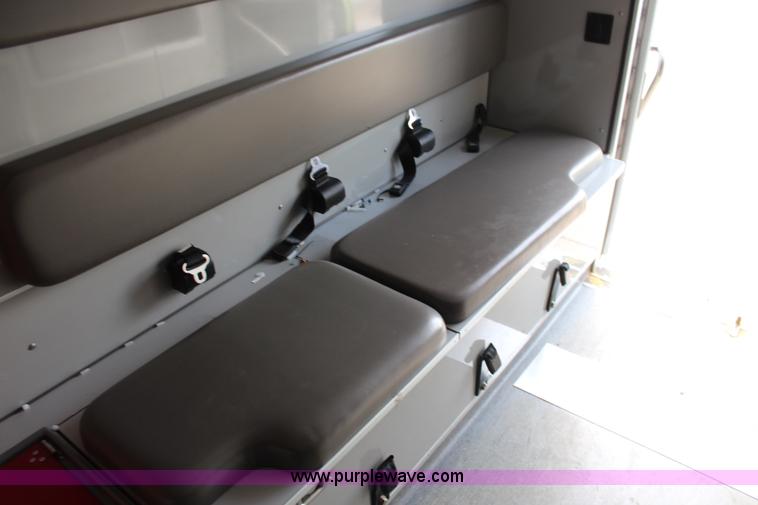 image for item I5988 2005 Freightliner Business Class M2 ambulance