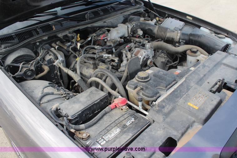 image for item I5996 2011 Ford Crown Victoria Police Interceptor