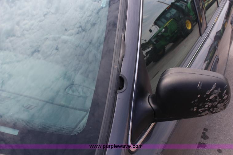 image for item I5996 2011 Ford Crown Victoria Police Interceptor